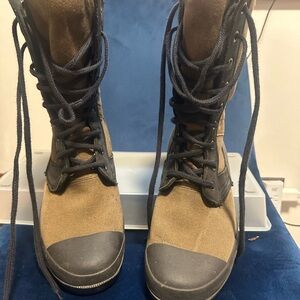 Polo Tan and Black Lace-Up Boots